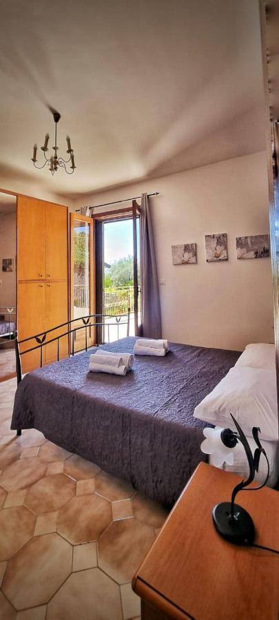 Casa Vacanze "Sautufao" Santa Venerina Ngoại thất bức ảnh