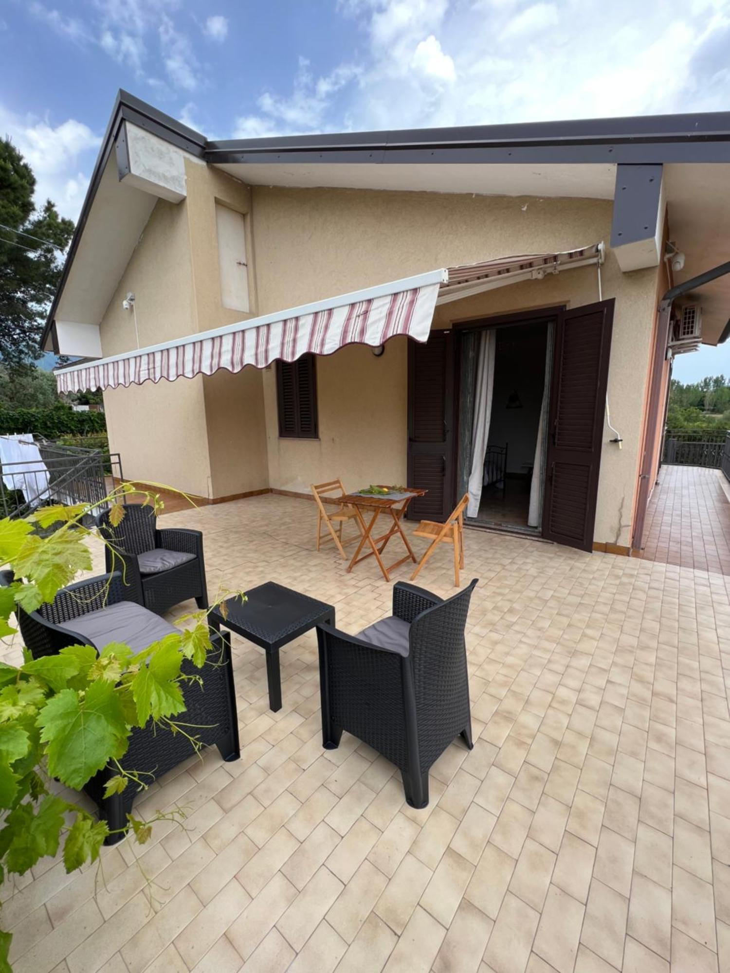 Casa Vacanze "Sautufao" Santa Venerina Ngoại thất bức ảnh